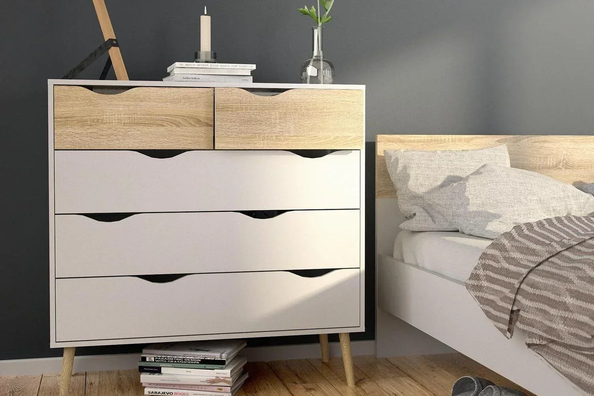 Oslo Chest Of 5 Drawers In White And Oak