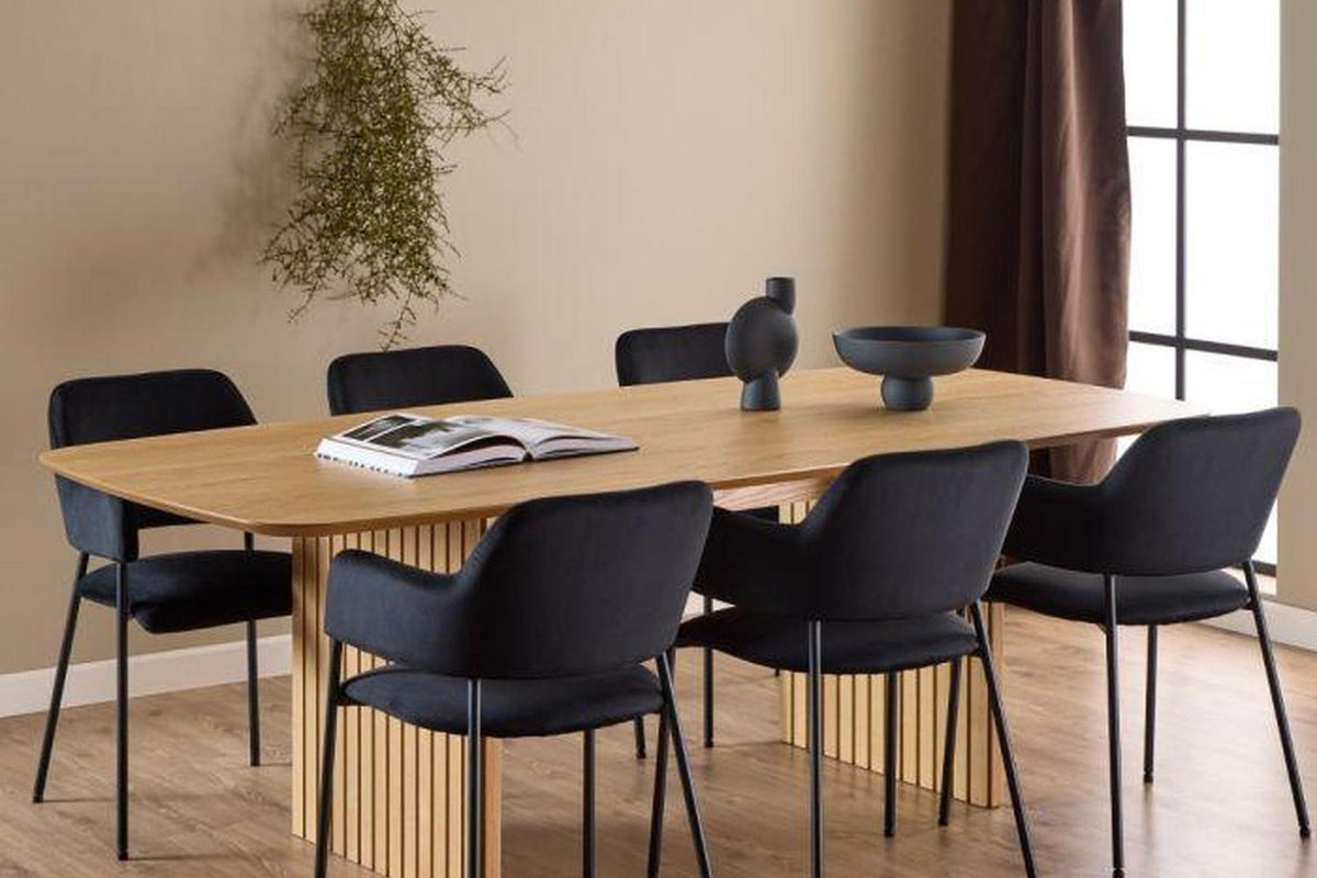 Christo Dining Table in Oak 220x105cm