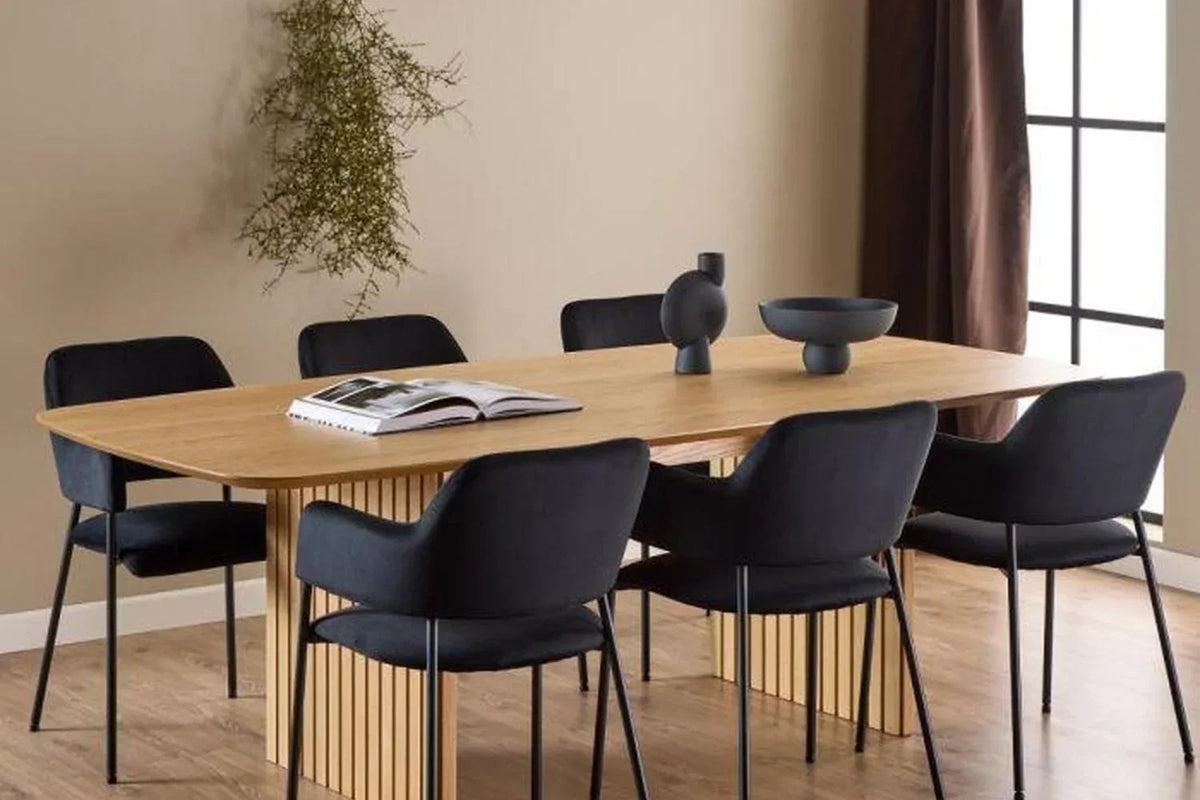 Christo Dining Table in Oak 220x105cm