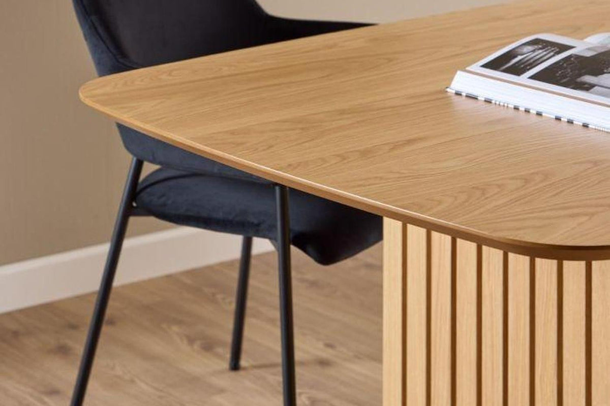 Christo Dining Table in Oak 220x105cm