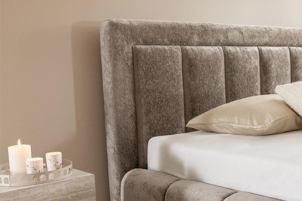 Bed Augusto 180