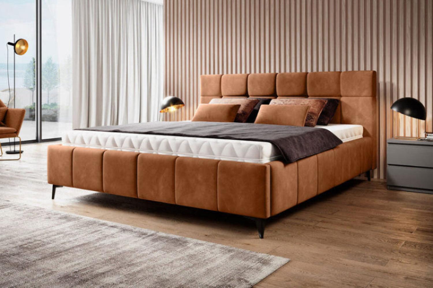 Bed Naomi