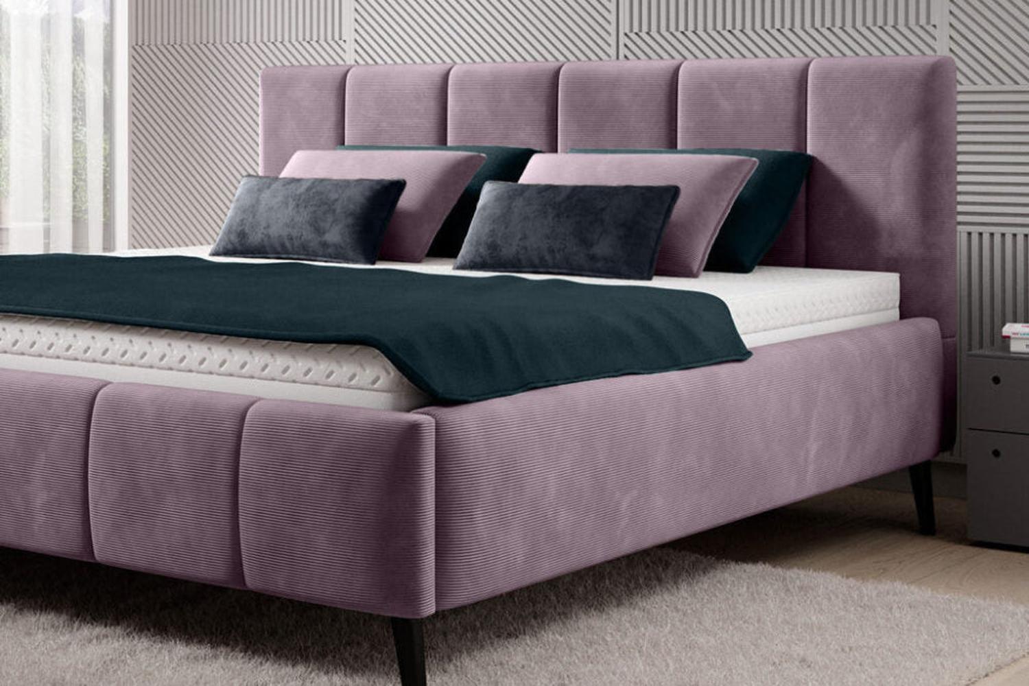 Bed Riva