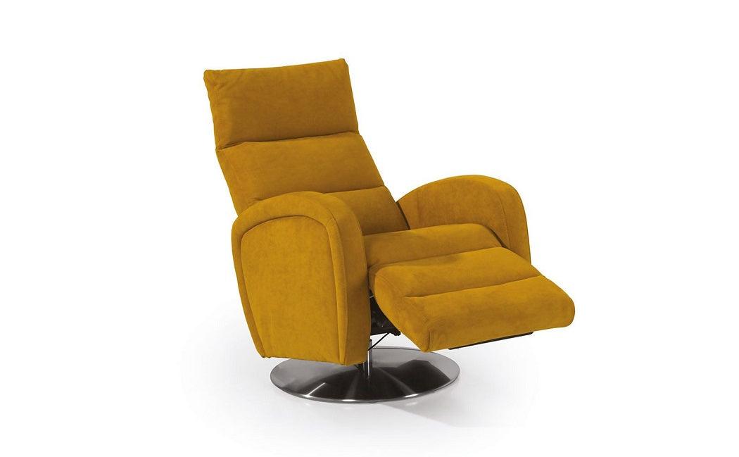 Loro Armchair