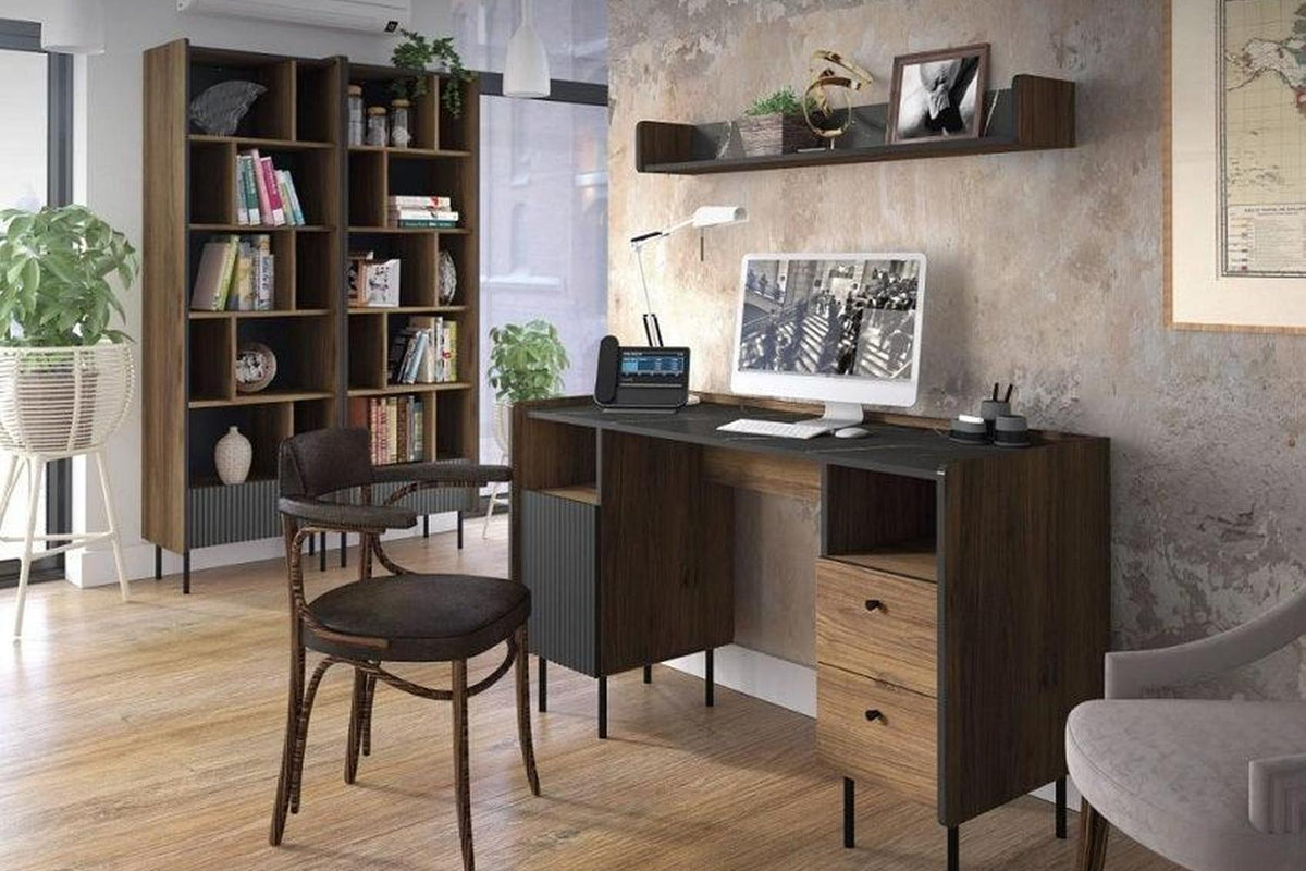 Prestigo Desk