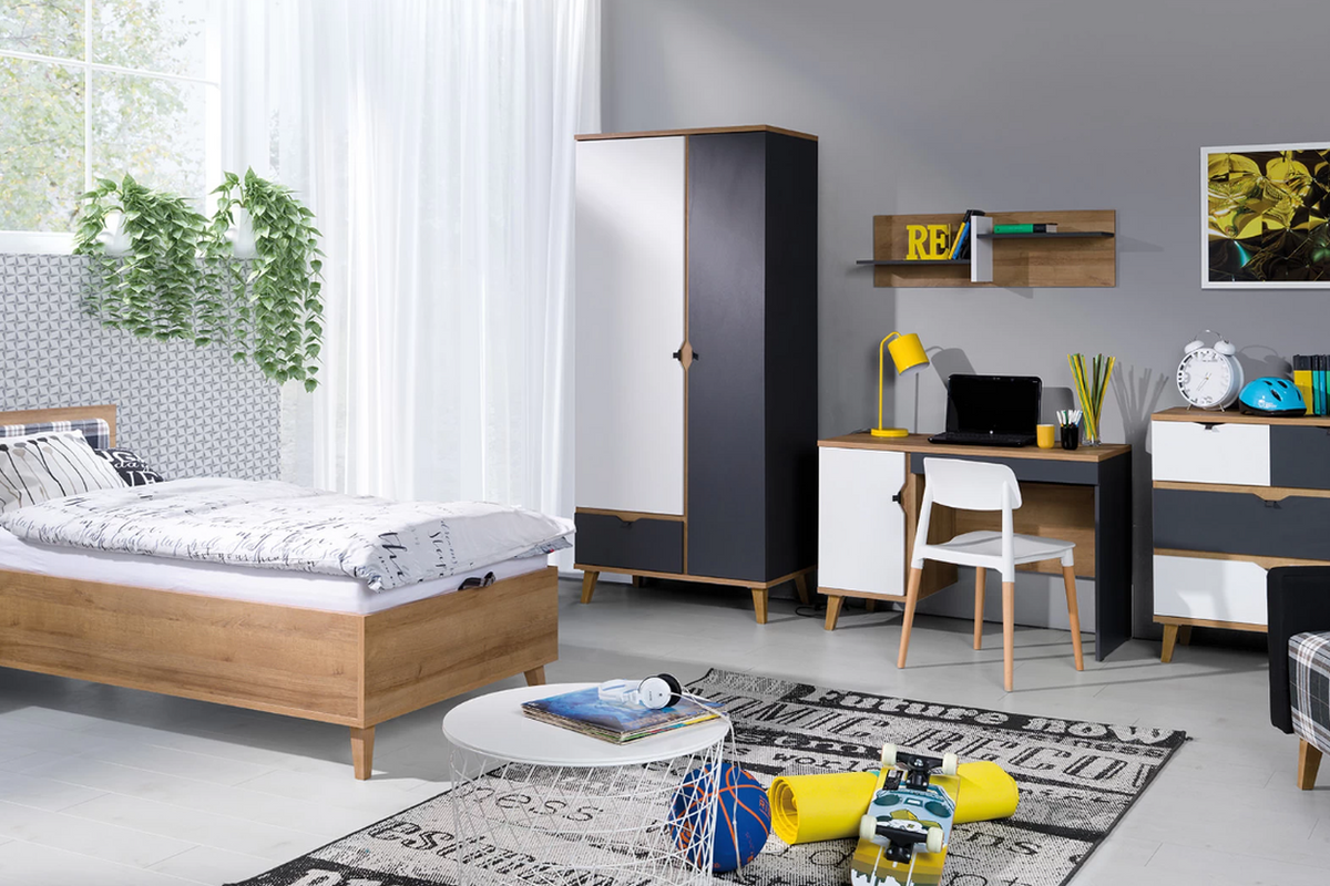 Memone Golden Oak Bedside Table