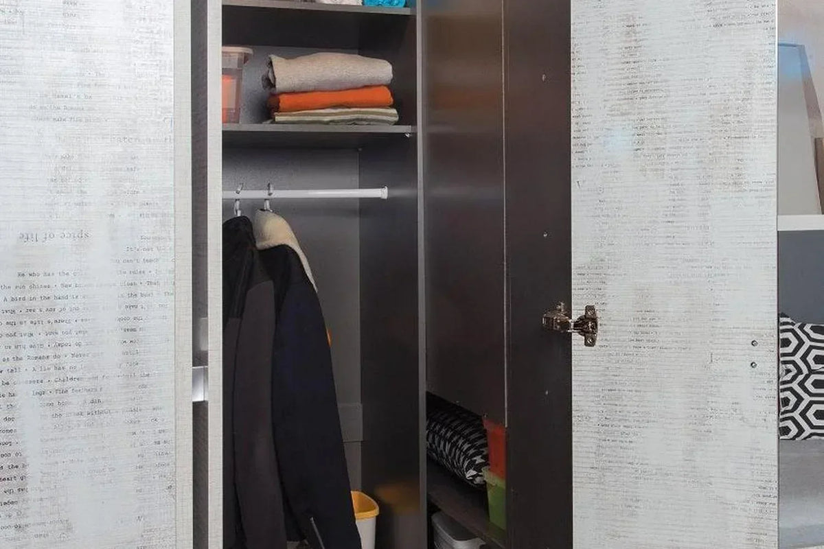 Tablo Wardrobe