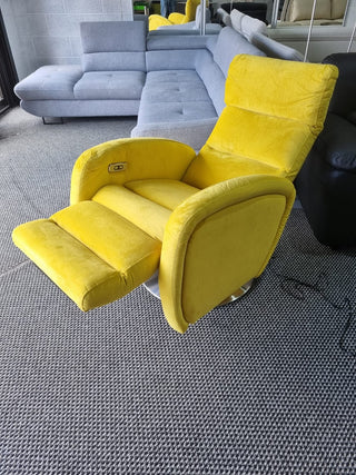 Ex-Display Loro Armchair In Velvet Saba 14