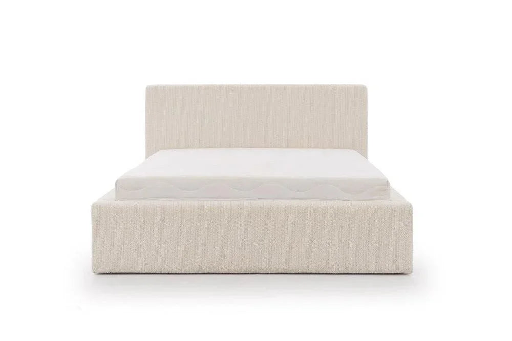 Zeus Bed