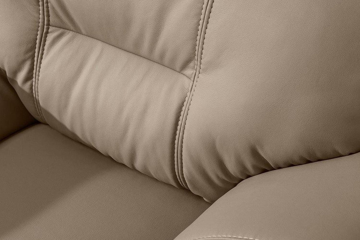 Amigo Armchair