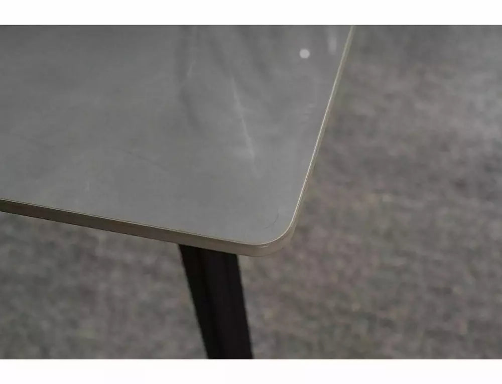 Ivy Table