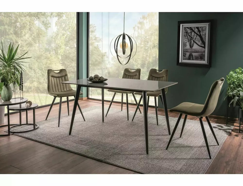 Ivy Table